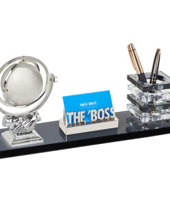 "BOSS" מעמד קריסטל גלובוס עם כוס לעטים ומעמד לכרטיסי ביקור