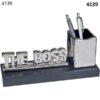 מעמד שולחני יוקרתי – "THE BOSS" כסוף + מעמד לעטים כולל הדפסה אישית